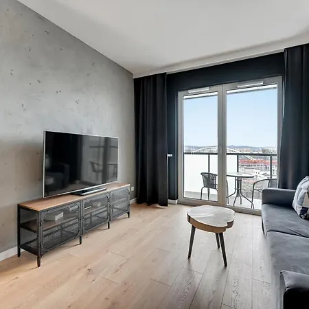 Apartment Modern With A View Of The Stadium By Renters *